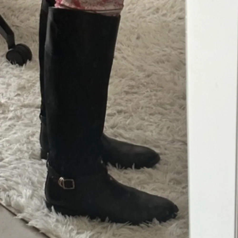 Tory Burch Pebbled 2 Tone Leather Black Riding Boots (EUC) Sz 8
